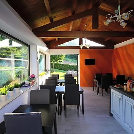 Il Gigante Che Dorme Bed & Breakfast Castel Castagna