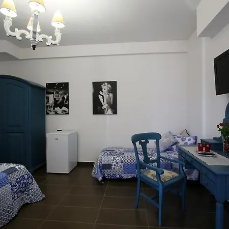 Alojamento de Acomodação e Pequeno-almoço Il Gigante Che Dorme Castel Castagna