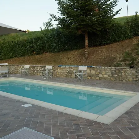 Il Gigante Che Dorme 3* Castel Castagna