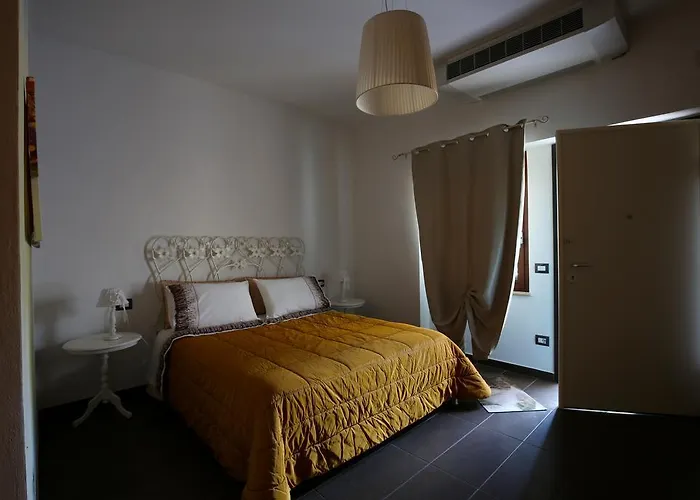 Alojamento de Acomodação e Pequeno-almoço Il Gigante Che Dorme