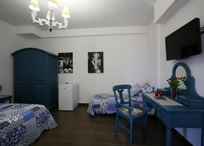 Alojamento de Acomodação e Pequeno-almoço Il Gigante Che Dorme Castel Castagna