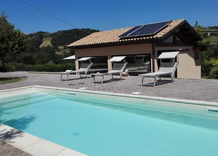 Il Gigante Che Dorme 3* Castel Castagna